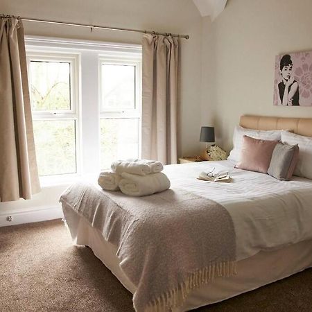 Comfy Big 7 Bedroom Townhouse Harrogate Exteriér fotografie